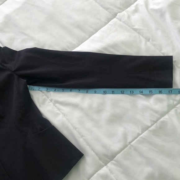 Kenneth Cole New York classic 2 button up black jacket with 2 front pockets - Picture 5 of 10